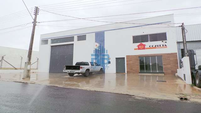 BARRACÃO / SALÃO COMERCIAL