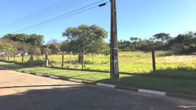 TERRENO CONDOMÍNIO