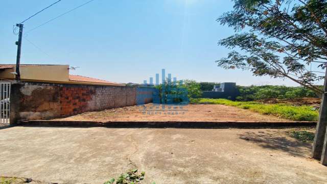 Terreno à Venda em Presidente Prudente no Bairro Residencial Green Ville