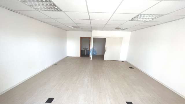 SALA COMERCIAL