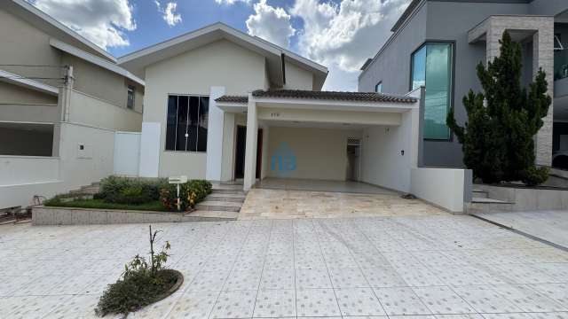 CASA CONDOMÍNIO
