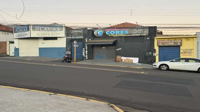 BARRACÃO / SALÃO COMERCIAL