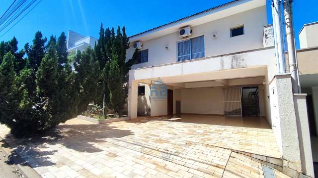 CASA CONDOMÍNIO