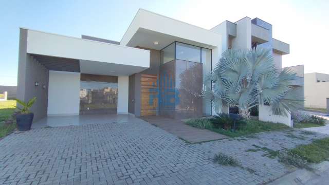 CASA CONDOMÍNIO